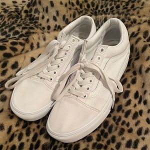 White Vans Old Skool Platform